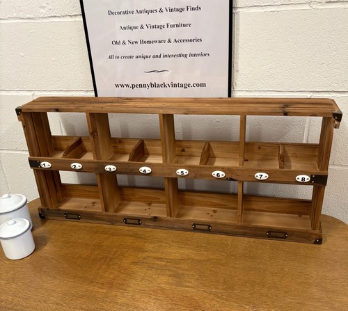 Wood cubby pigeon - wood,