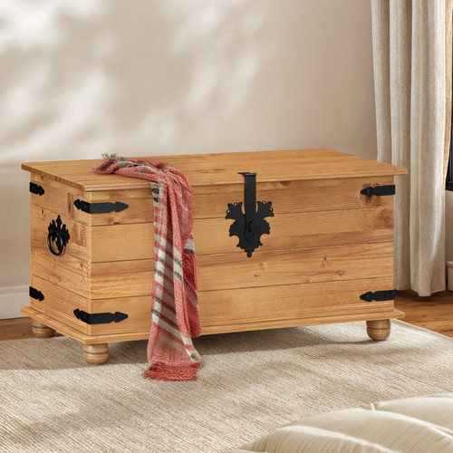 Corona blanket box - corona, storage